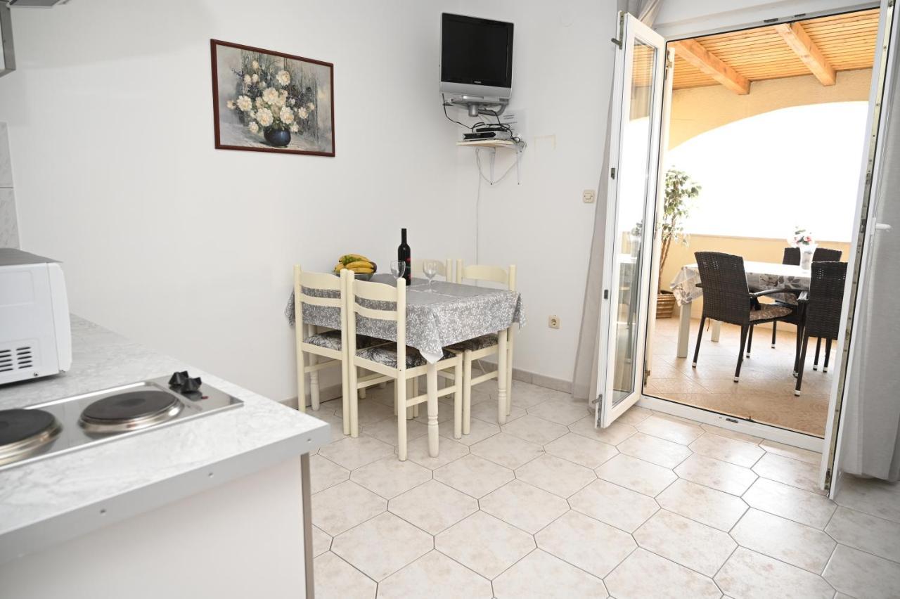 Apartments "Sea View" Miki & Ivana Bol Luaran gambar
