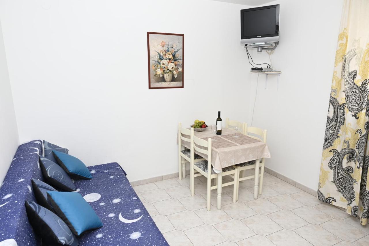 Apartments "Sea View" Miki & Ivana Bol Luaran gambar