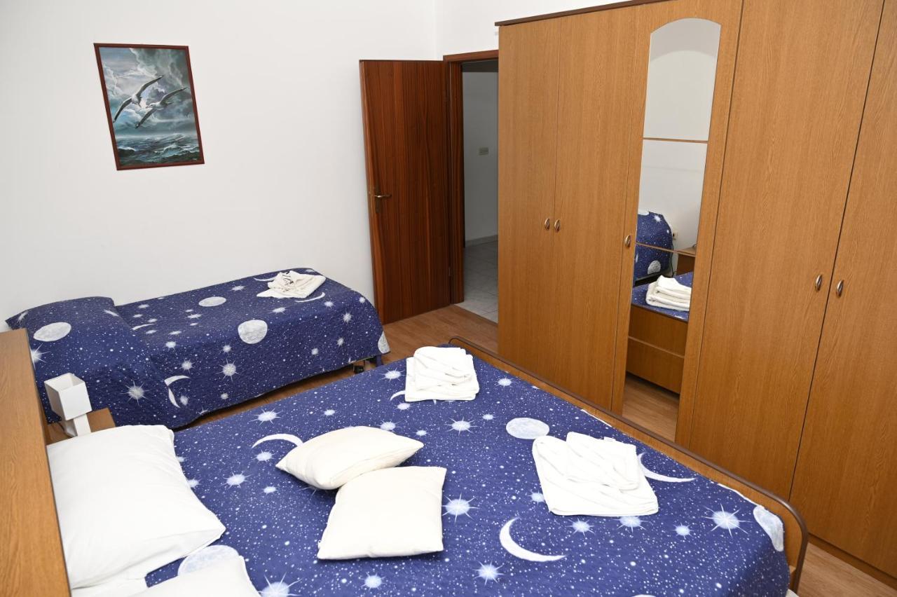 Apartments "Sea View" Miki & Ivana Bol Luaran gambar